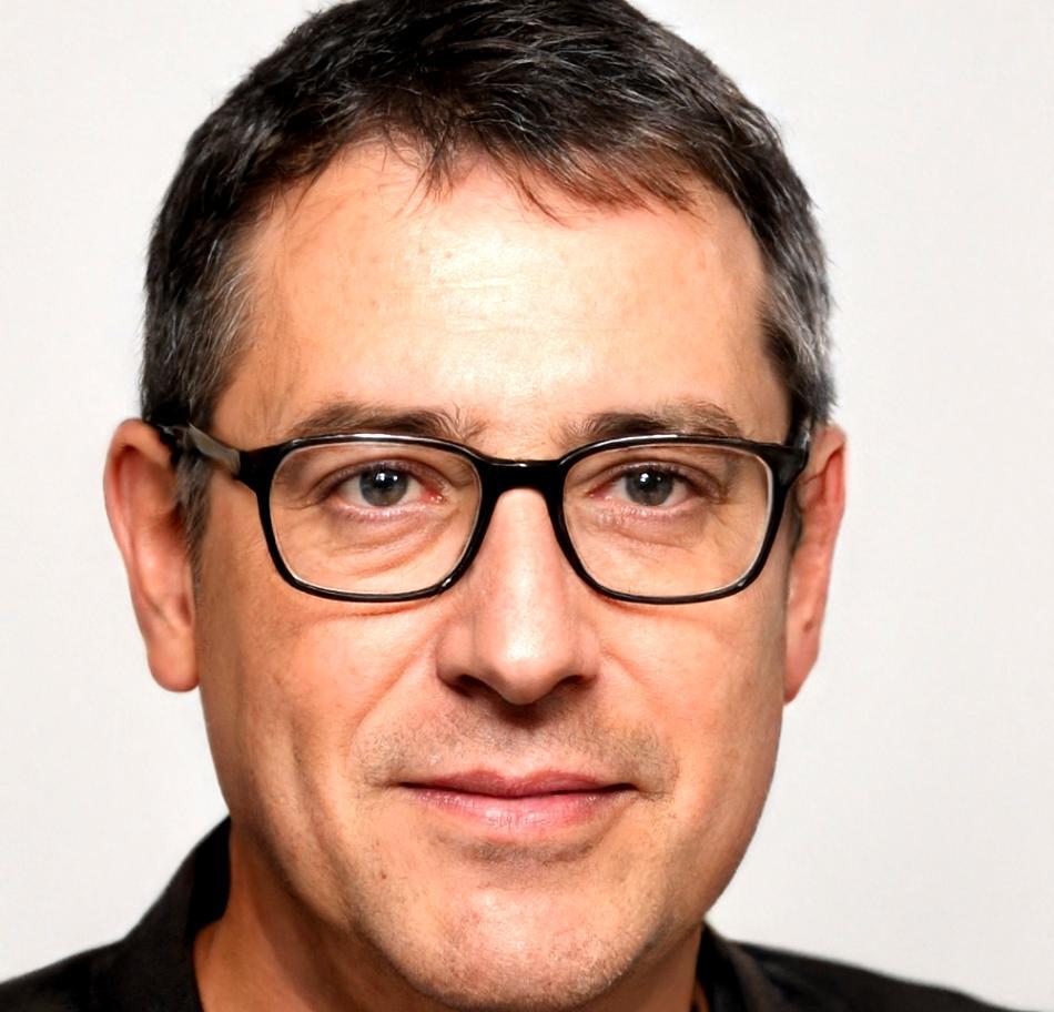 Portrait de Mathis Lemoine, fondateur de mireluxavos